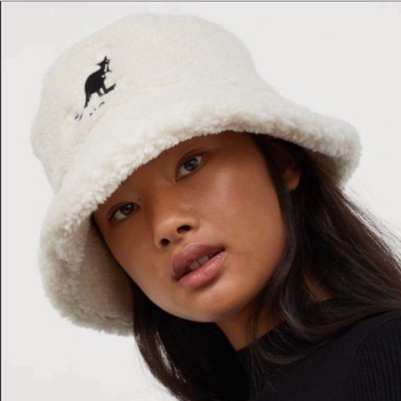 NWT Kangol X H&M Bucket Hat - Picture 1 of 9